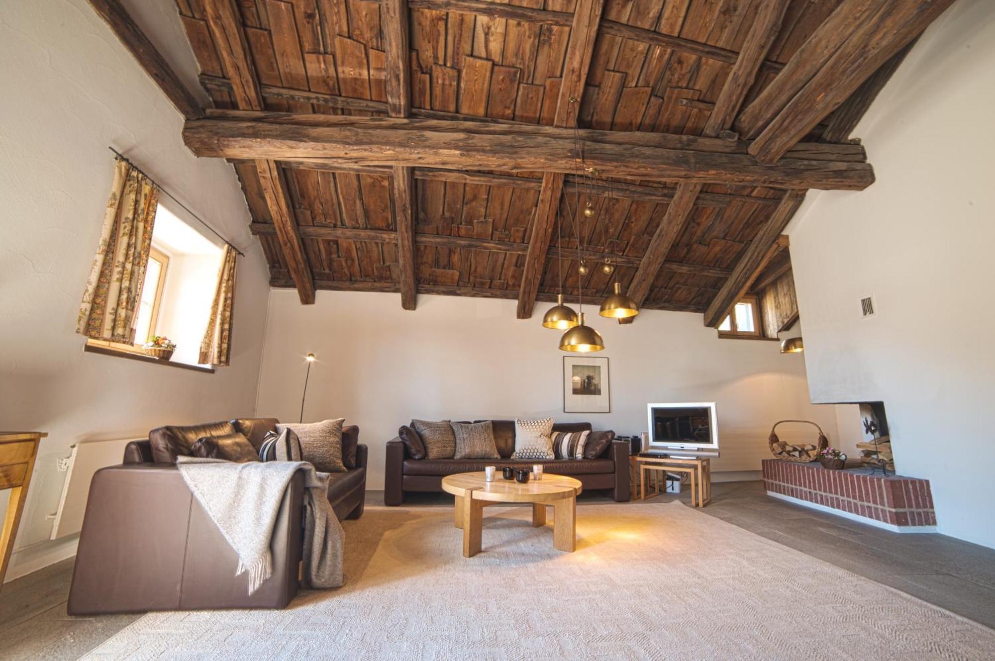 Chesa Michel Apartamento Bever Quarto foto