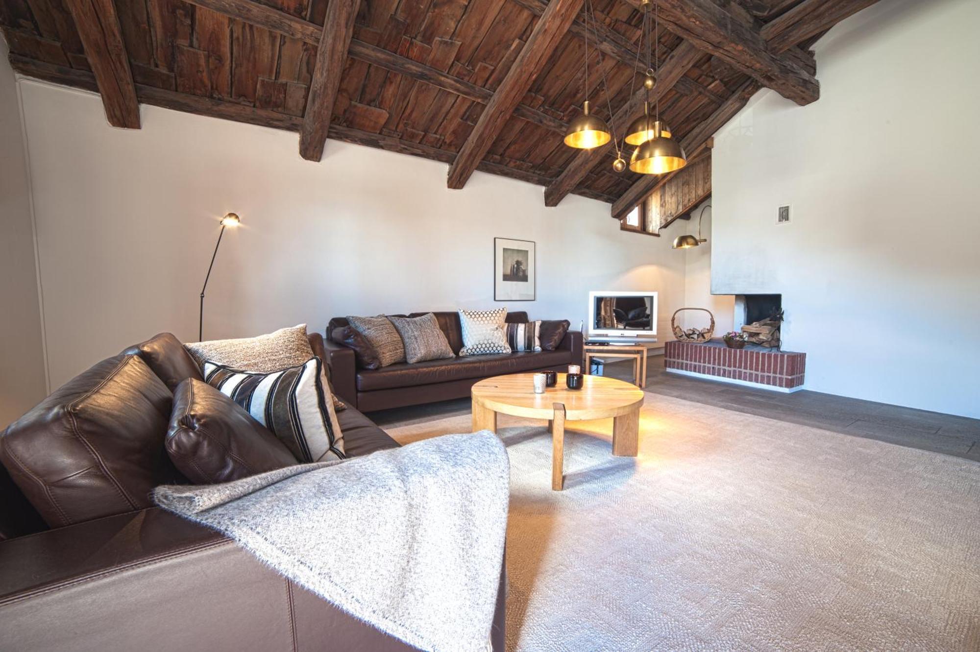 Chesa Michel Apartamento Bever Exterior foto